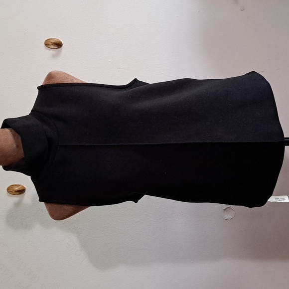 A53 NWT OGL Fuzzlux Turtle Neck Split Hem Top Black Size Md Relaxed Fit Stretch - Picture 3 of 11